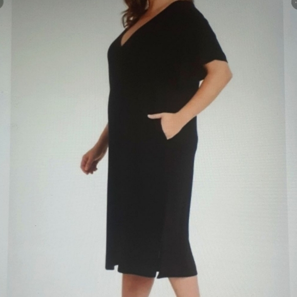 Ava and Viv Plus Size 3X Black Maxi Lounge Dress with Pockets - Picture 2 of 5